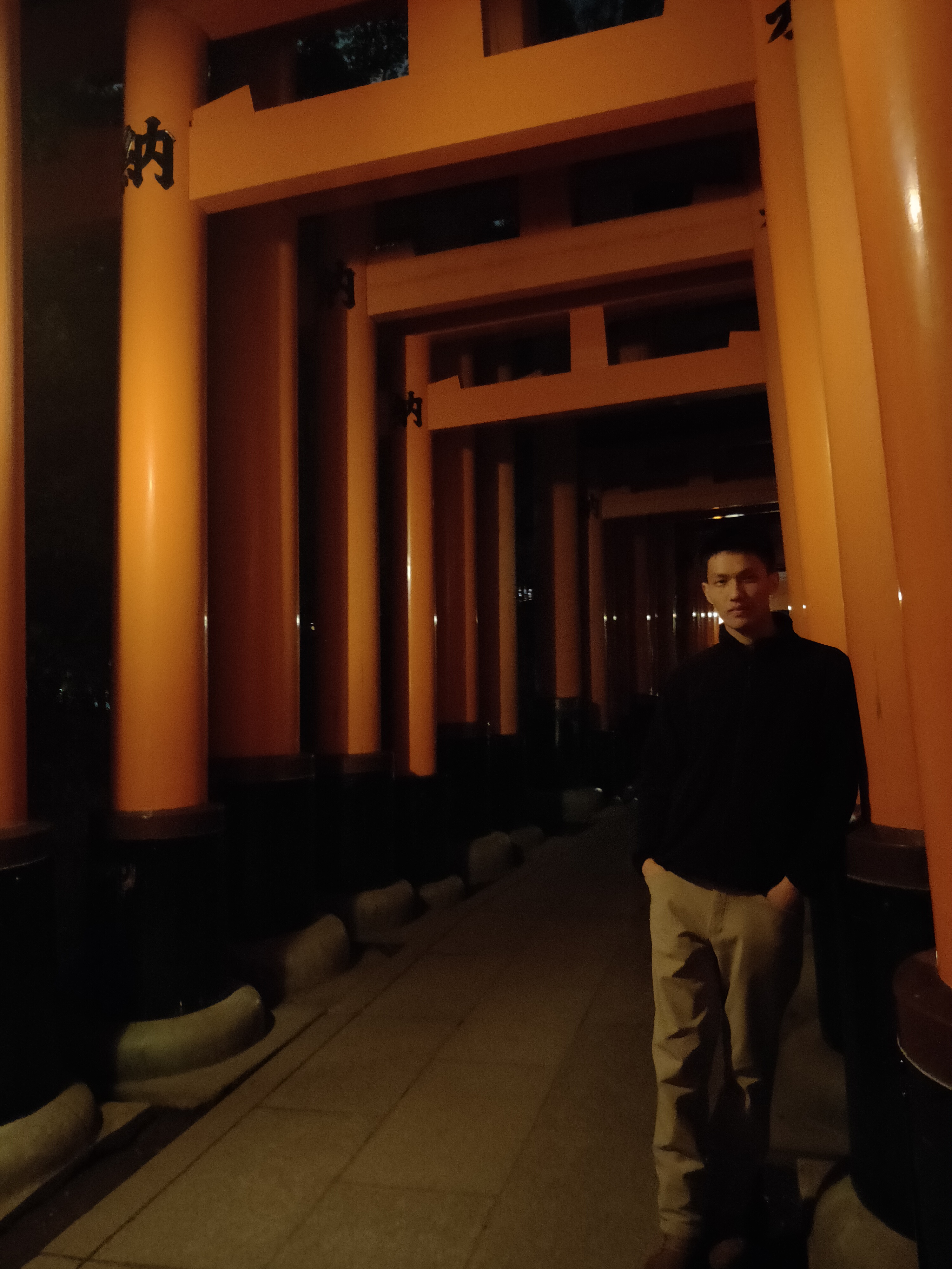 Kyoto 千本鳥居.jpg